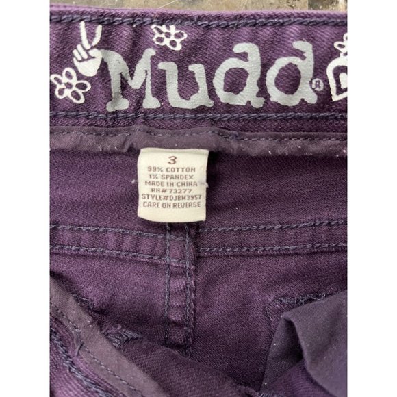 Women's MUDD Stretchy Skinny Jeans, purple plum color, low rise, Size 3(sku-e5) - Picture 9 of 11